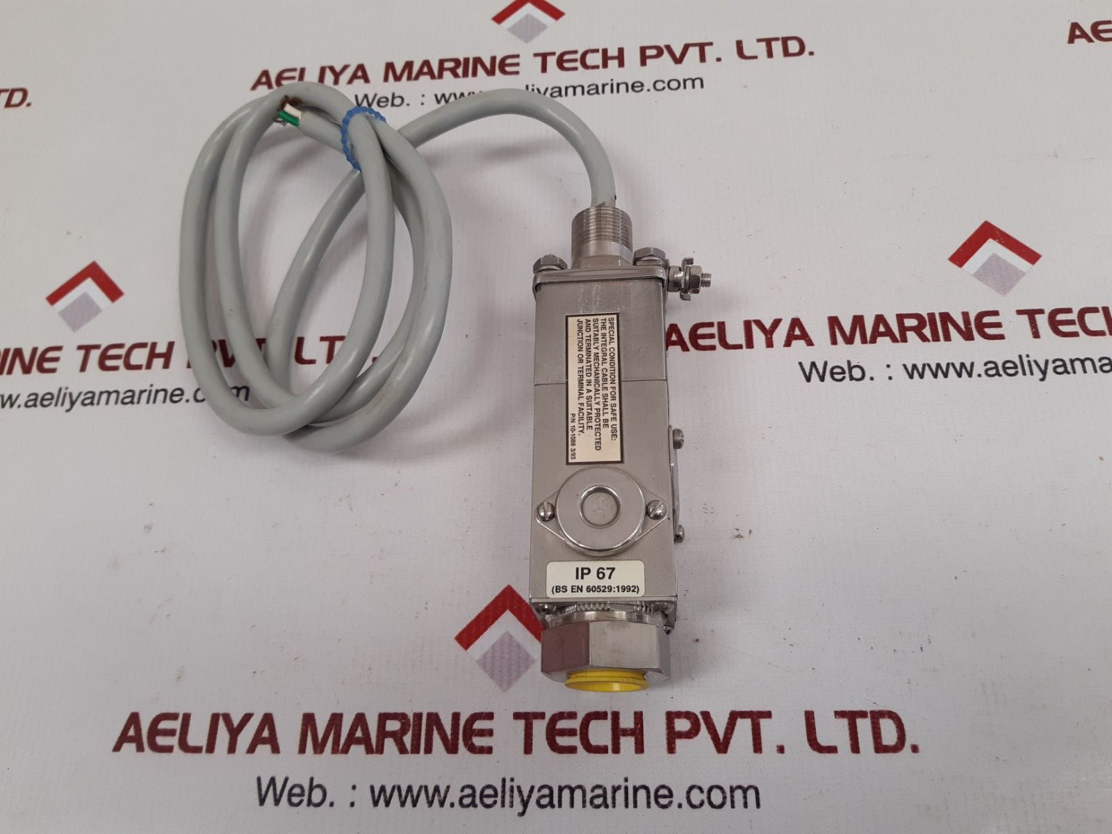 Custom Control Sensors 6905Gze12-7042 Series Pressure Switch New