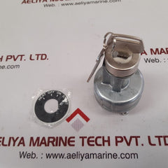 Daihatsu Diesel M700101110Z Starter Switch & Key Set