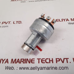Daihatsu Diesel M700101110Z Starter Switch & Key Set