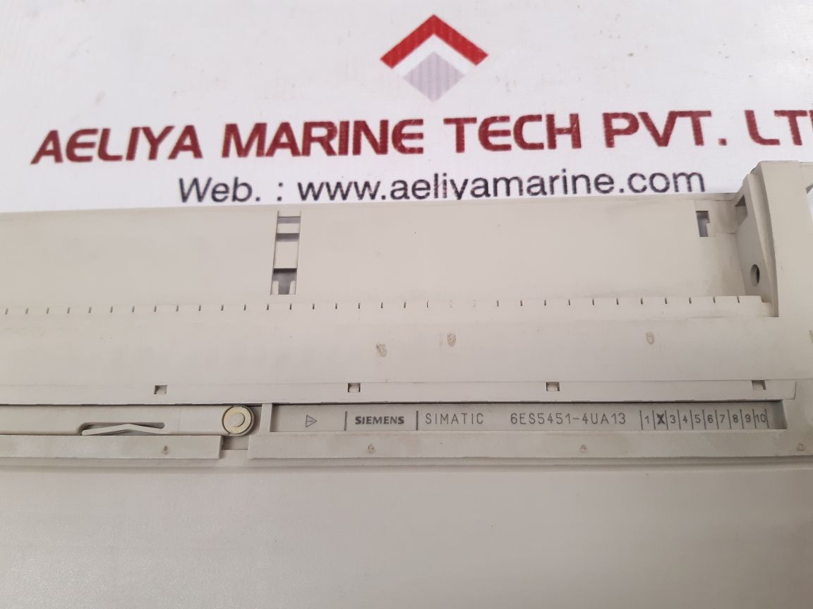Siemens 6Es5451-4Ua13 Digital Output Module