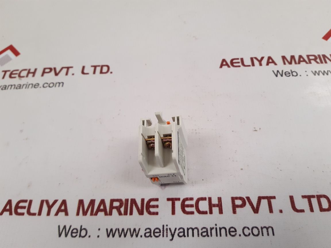 Hyundai Hiac 11 Aux. Contact Block