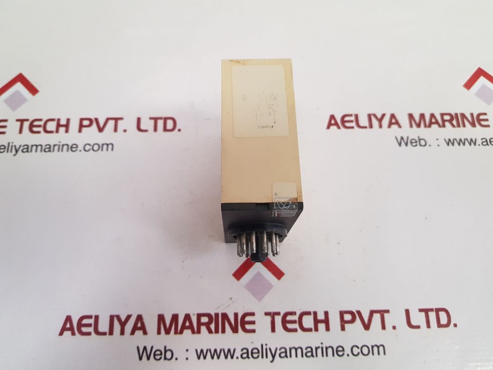 Electromatic sam205 220 timer relay 3-60 sec.