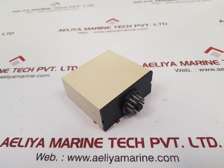 Carlo Gavazzi Sm12523020 Voltage Level Relay