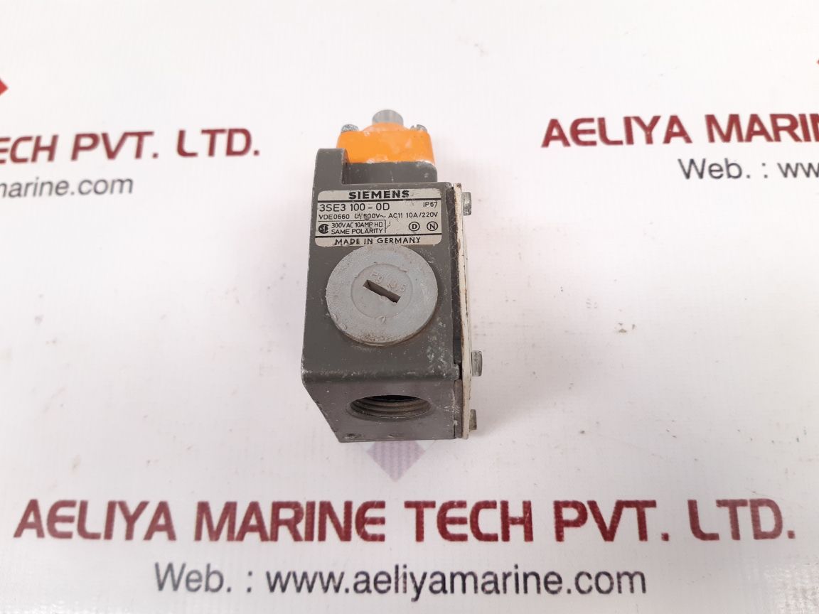 Siemens 3se3 100-0d limit switch 