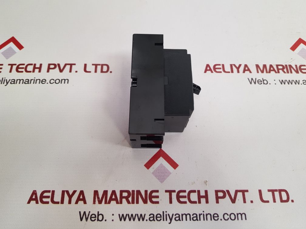 Mitsubishi nf30-cs no-fuse breaker 2 pole 5a