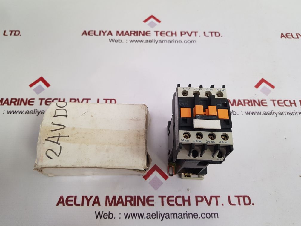 Telemecanique ca3 dn40 control relay 40e