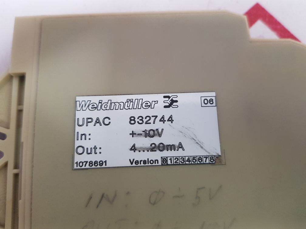 Weidmuller 832766 upac analogue isolator