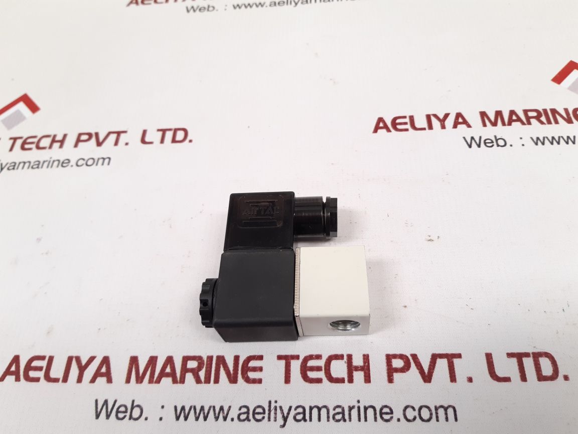 Airtac 2v025-08 solenoid valve
