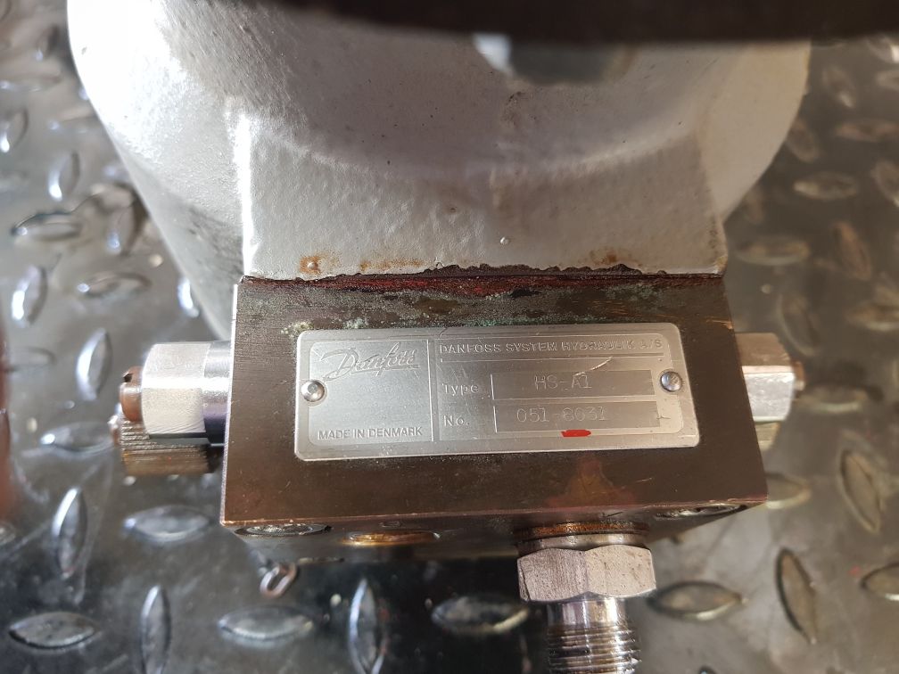 Danfoss brc 022-a1 hydraulic double acting balanced rotary actuator