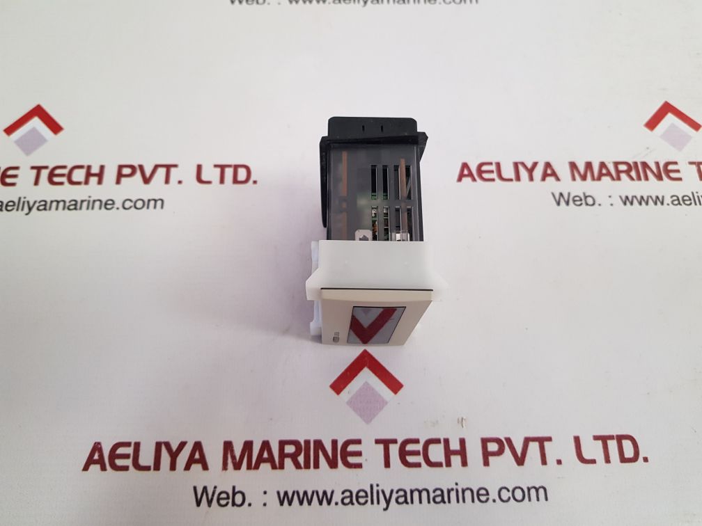 Omron h7hp-ad total/time counter