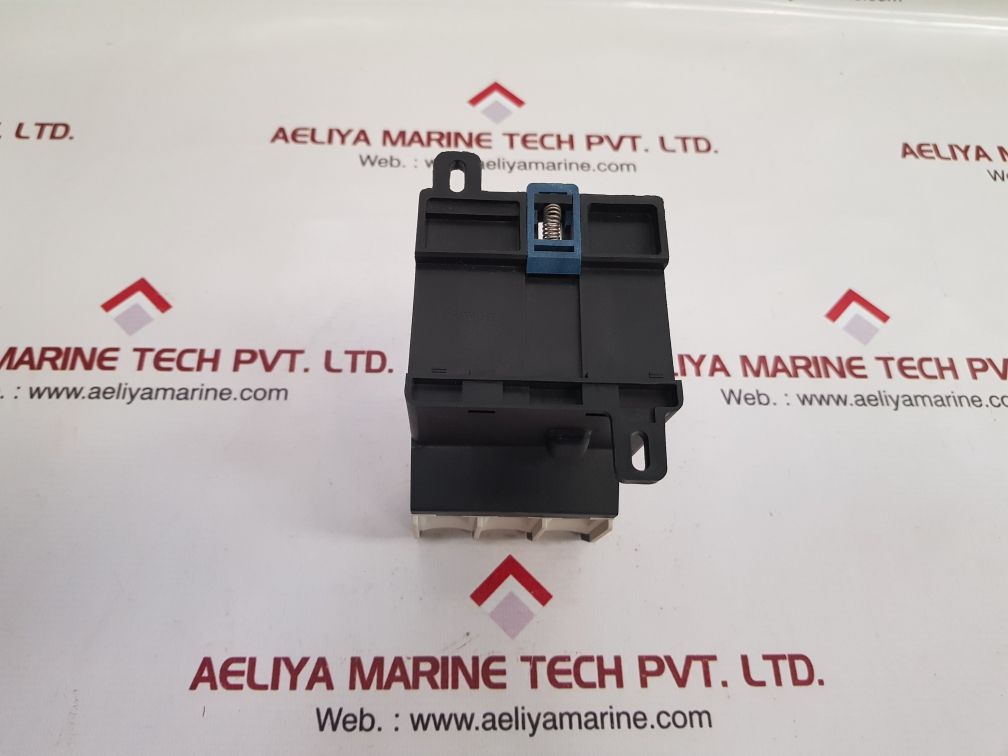 Telemecanique la7-d3064 thermal overload relay terminal block New
