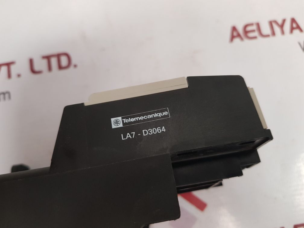 Telemecanique la7-d3064 thermal overload relay terminal block New
