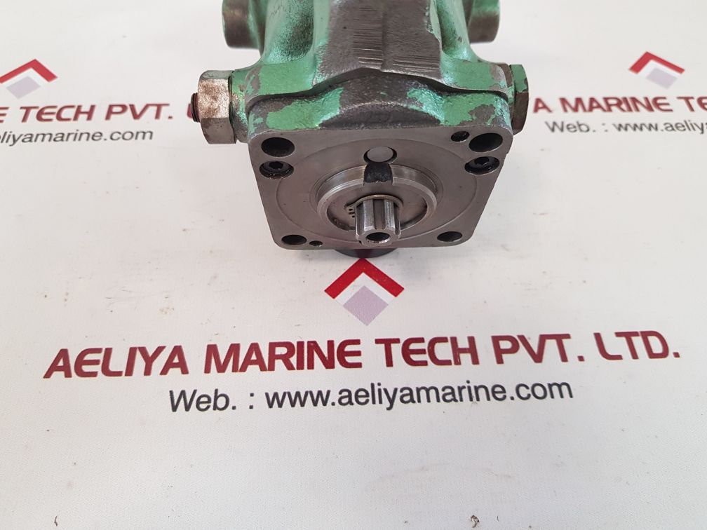 Woodward 8512-271 hydraulic governor