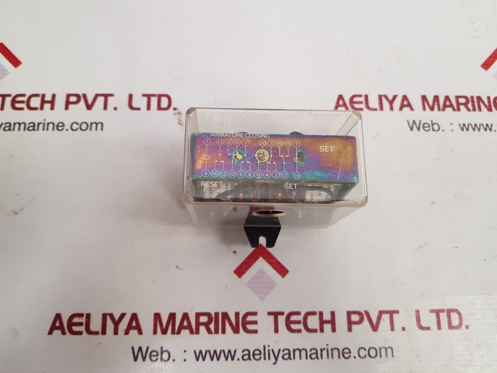 Omron mkw33p dual coil plug-in relay
