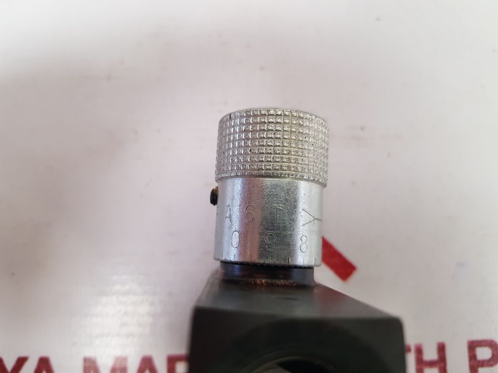 Parker f600s-11ed flow control valve
