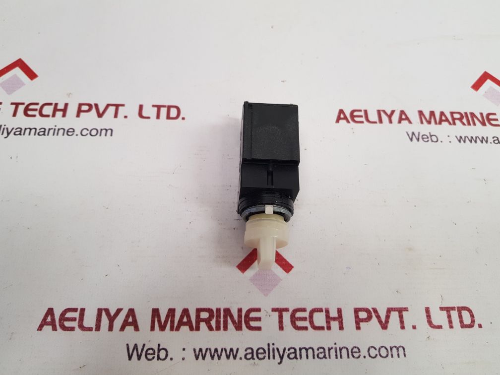 Fuji electric ah22-pl2 h command switch New
