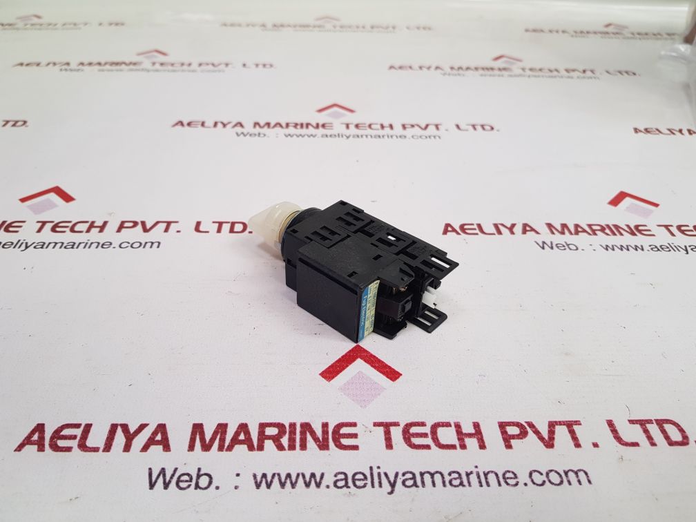 Fuji electric ah22-pl2 h command switch New
