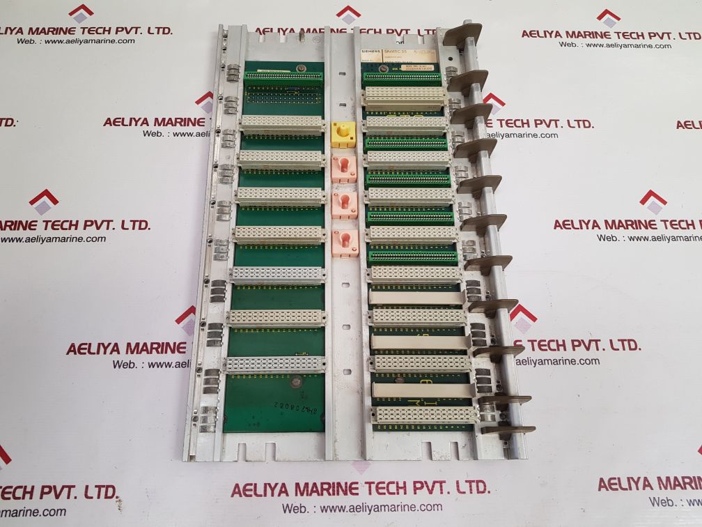 Siemens 6es5 700-2la11 simatic s5 subrack cr2 
