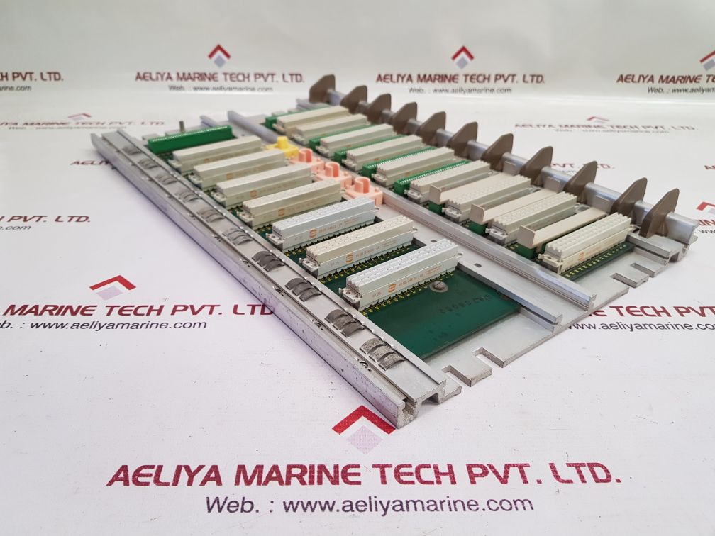 Siemens 6es5 700-2la11 simatic s5 subrack cr2 
