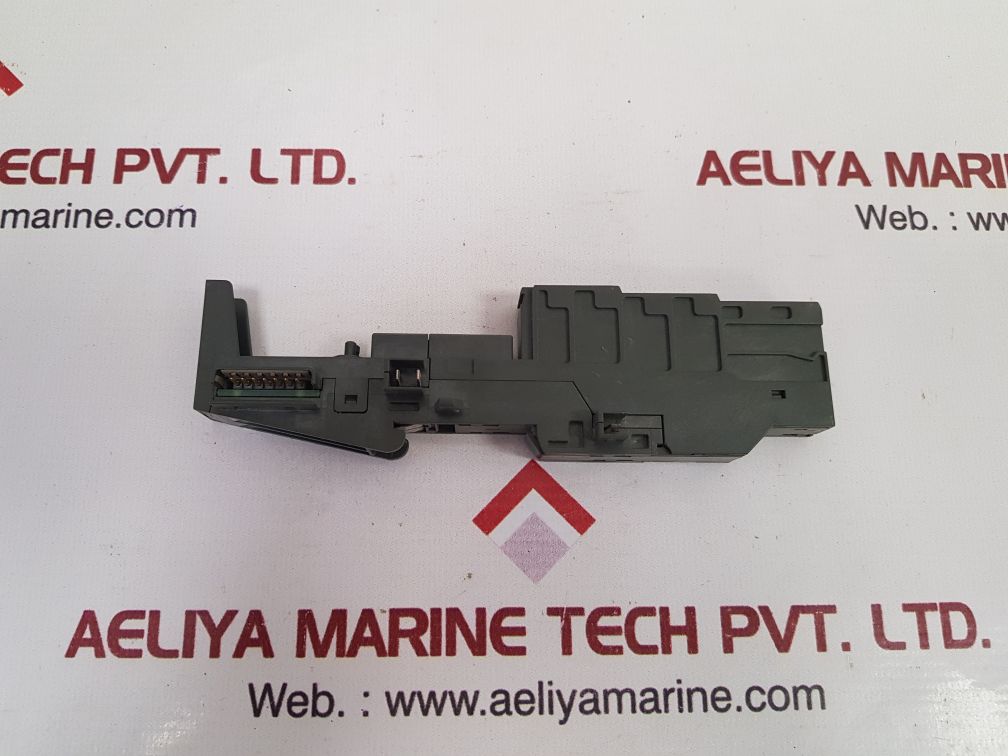 Siemens 6es7 193-4ac40-0aa0 terminal module Used
