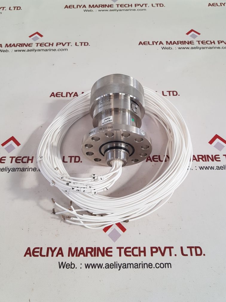Sm118130 female cable connector
