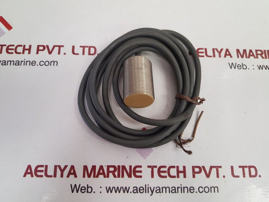 Omron Tl-x10B1-ge Proximity Sensor