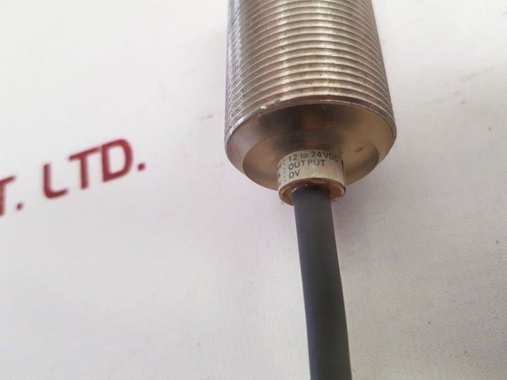 Omron Tl-x10B1-ge Proximity Sensor