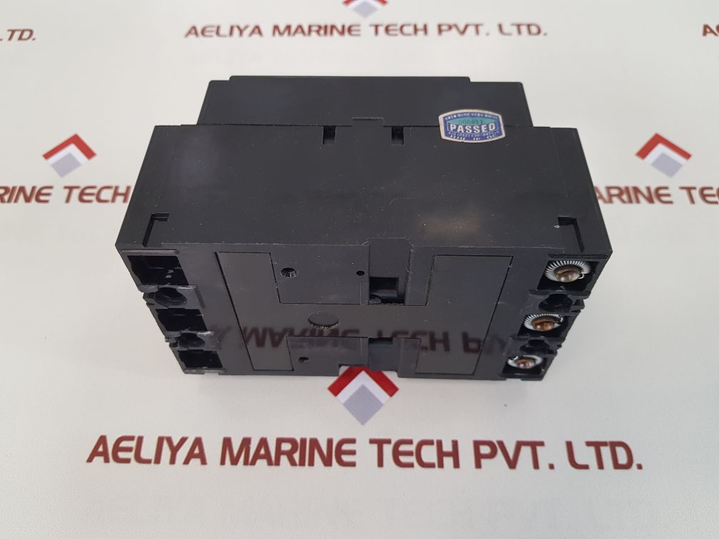 Hyundai hbh-103 molded case circuit breaker 15a