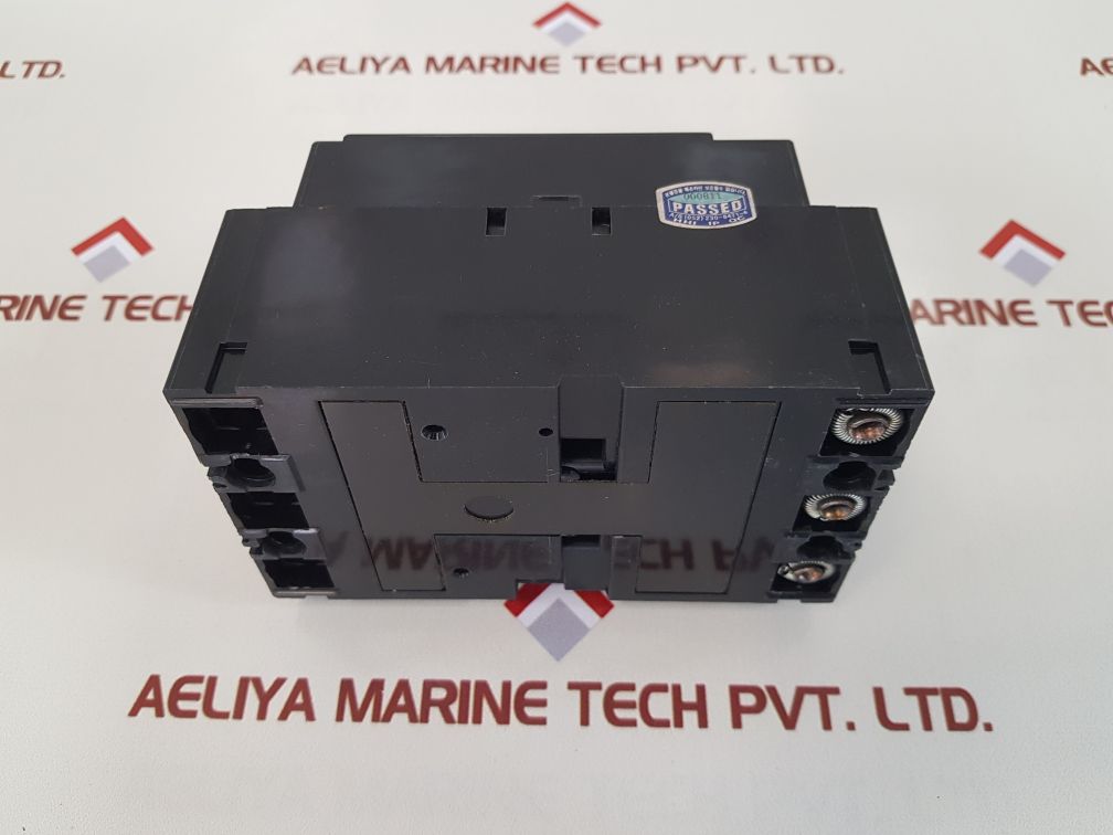 Hyundai hbh-103 molded case circuit breaker 20a