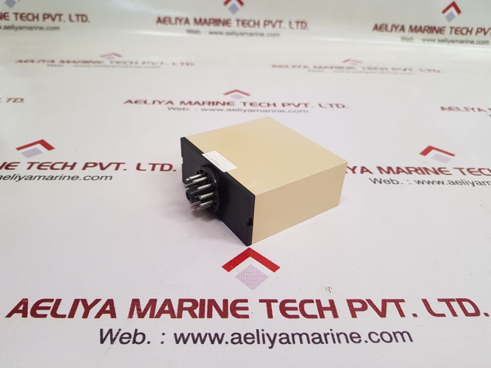 Carlo Gavazzi S102 166 924 Timer Used