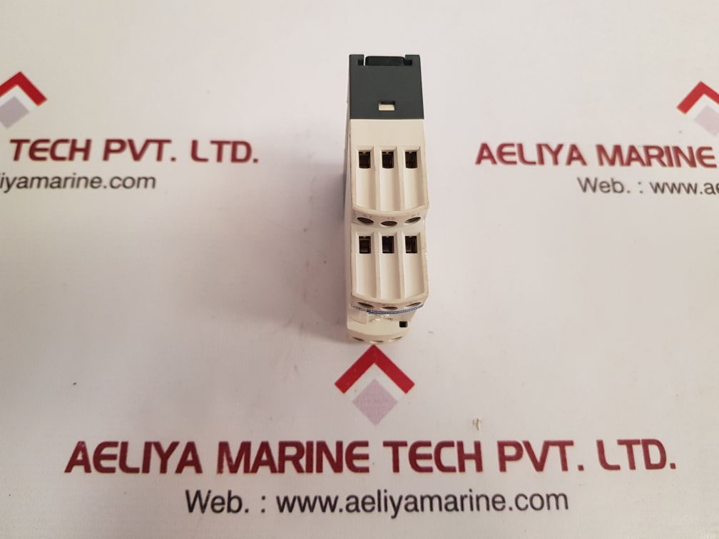 Telemecanique/Schneider Re7Cv11Bu Time Relay New