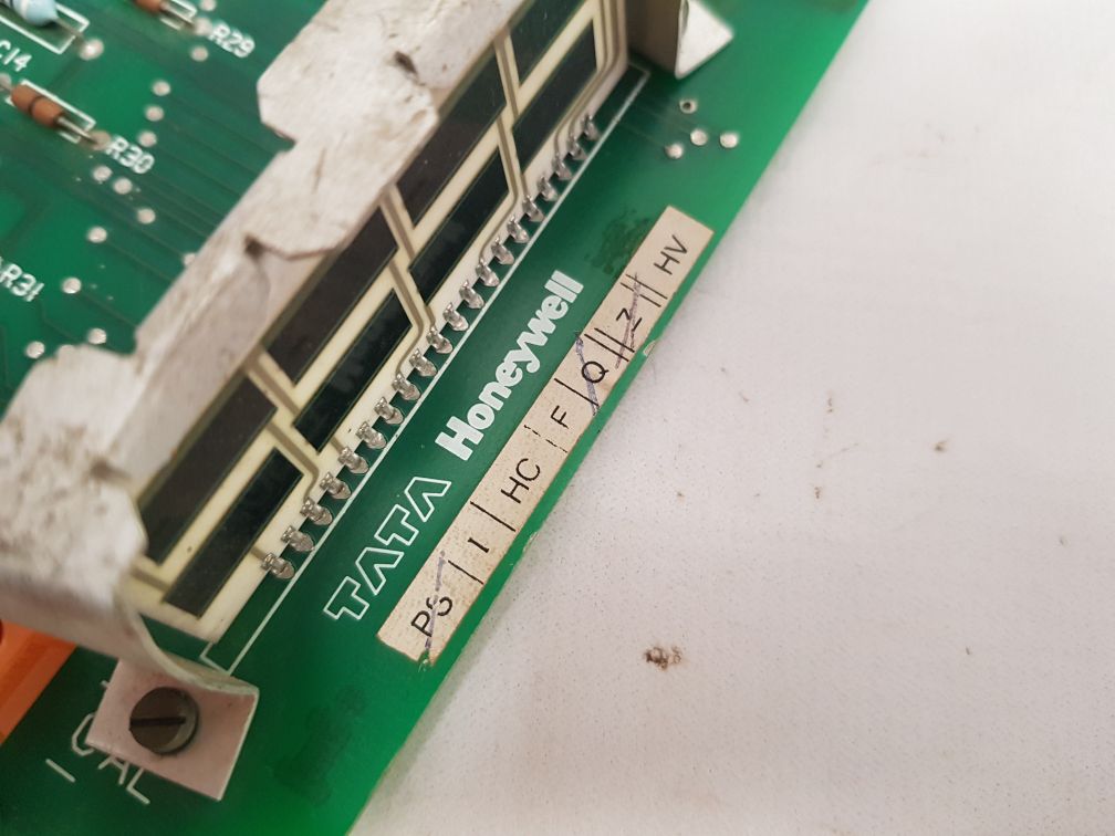Honeywell 51304337-200 sti high level analog input module