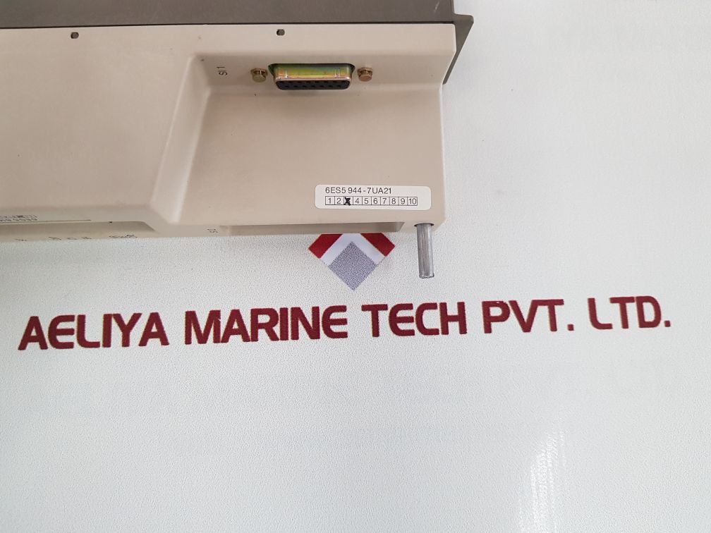 Siemens 6es5 944-7ua21 simatic s5 central processing unit