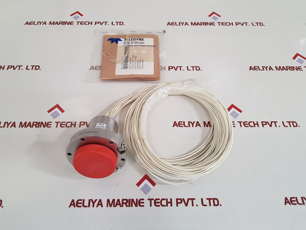 Oceaneering /teledyne 0297357 connector 1070356-101