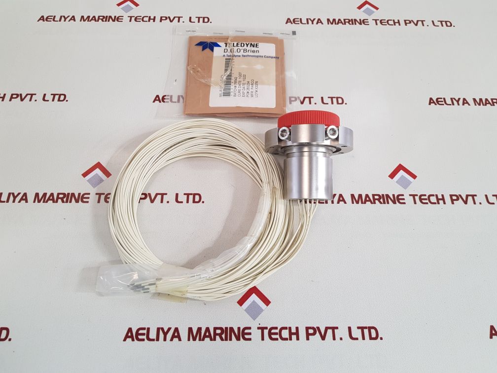 Oceaneering /teledyne 0297357 connector 1070356-101