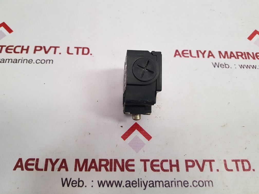 Telemecanique xck-t510 limit switch