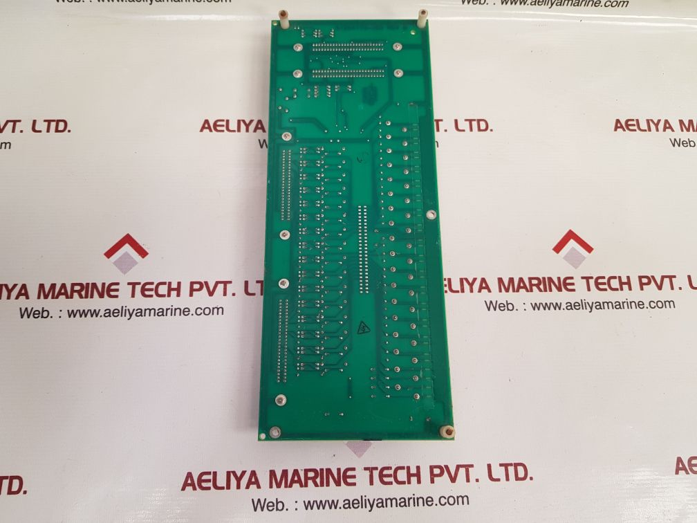 Honeywell 51204174-175 analog output module Used 