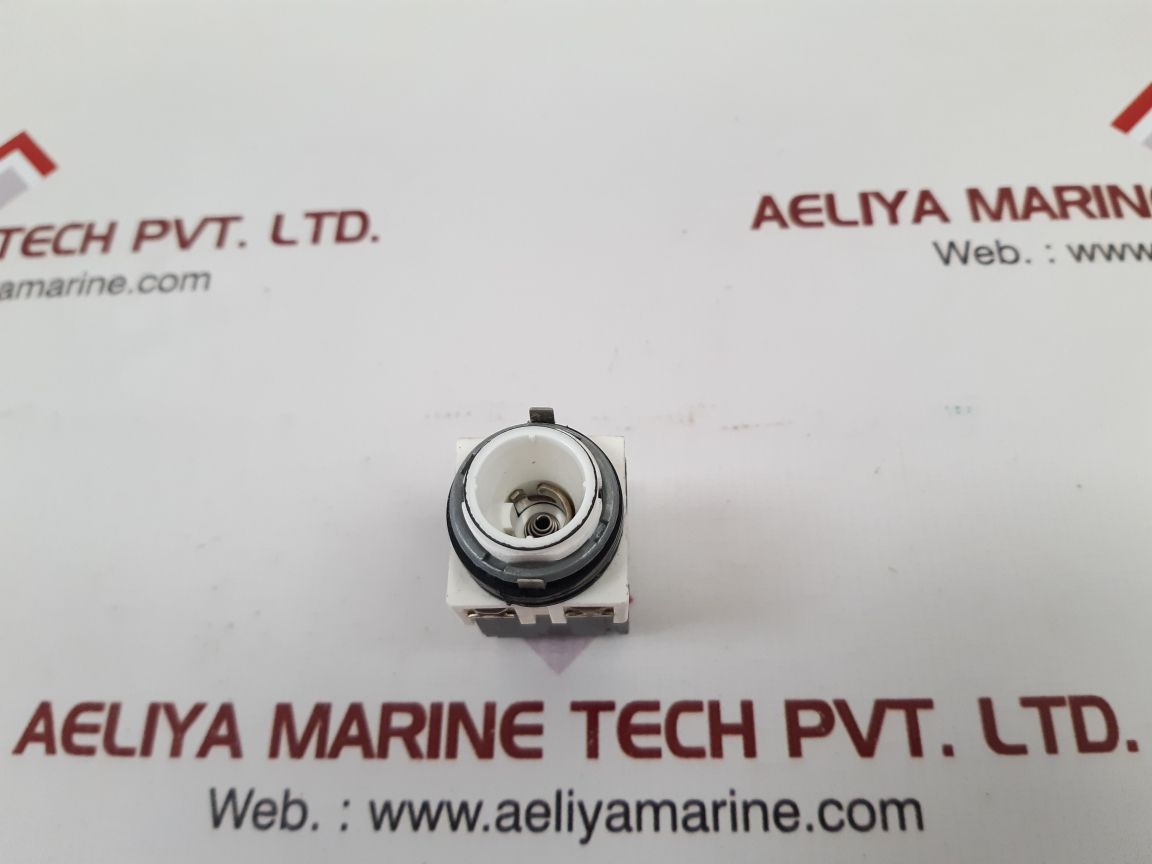 Fuji electric ahx511-h push button command switch