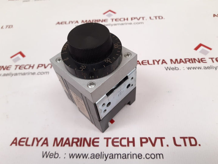 Agastat 7012ck time relay 1-300 sec.
