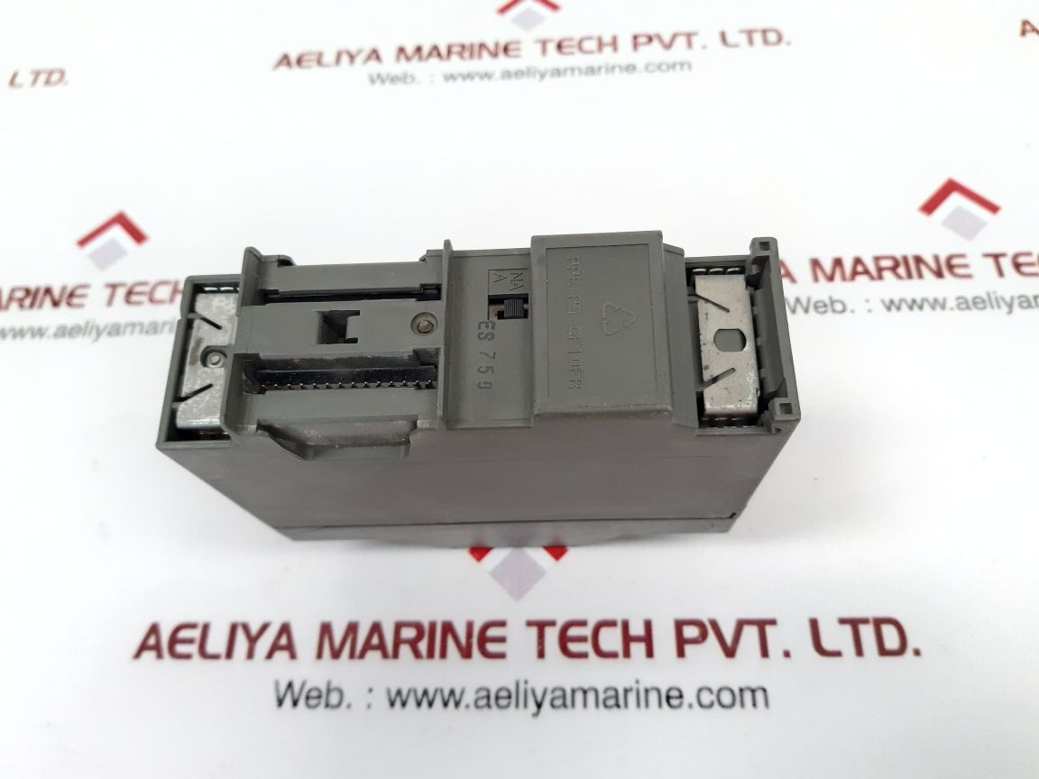 Siemens simatic s7 1p 6es7 370-0aa01-0aa0 module