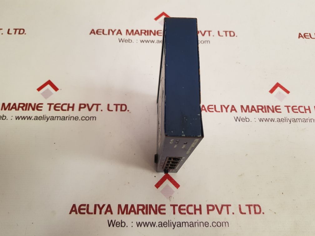 Netgear Dual Speed Hub Ds104 4-ports 100Mbps/10Mbps