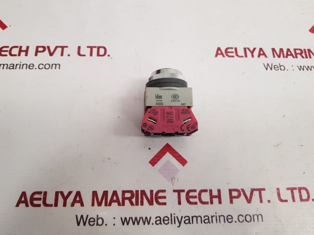 Idec Abs 16731N Pushbutton Switch