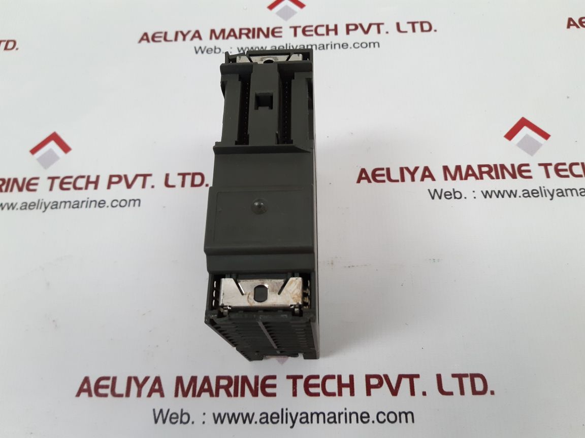 Siemens 6es7 323-1bl00-0aa0 digital module
