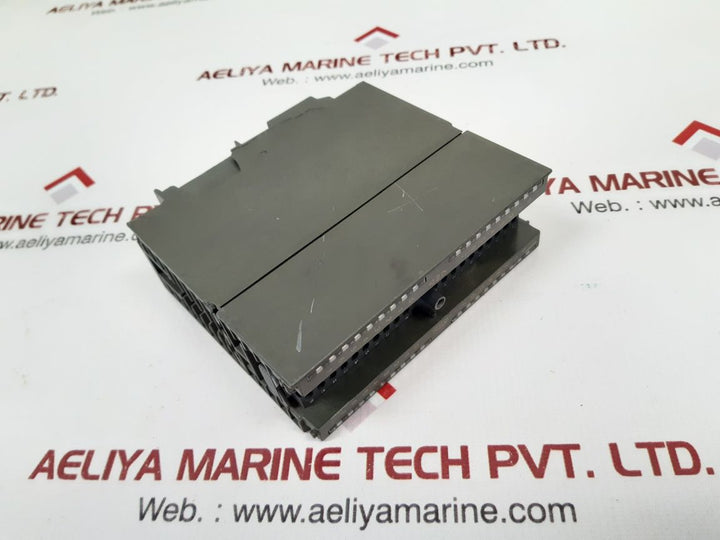 Siemens 6es7 323-1bl00-0aa0 digital module
