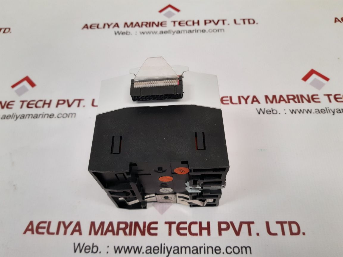 Moeller le4-116-dx1 digital input module le4-108-xr103
