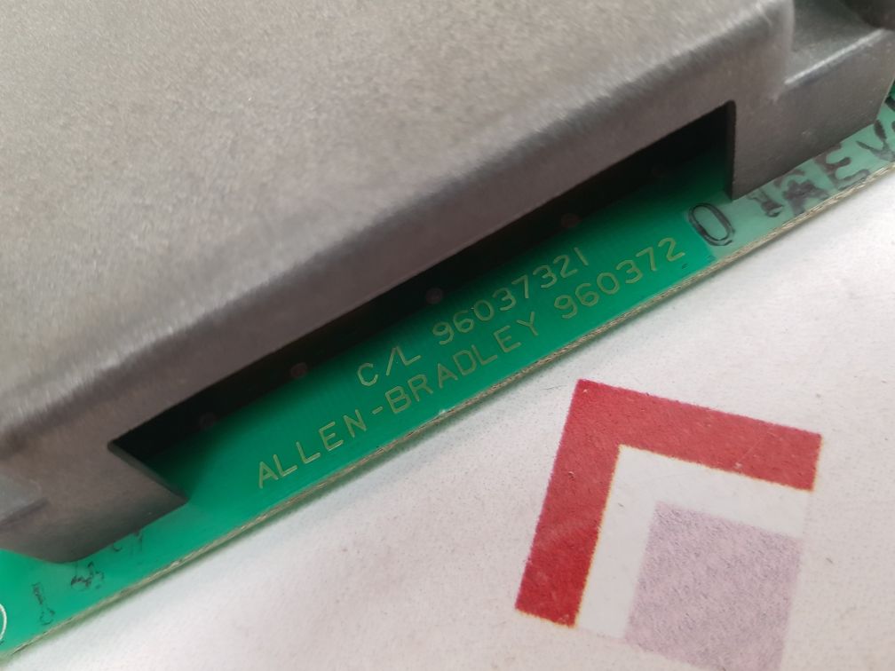 Allen-bradley 1771-ow selectable contact output module 960372-71
