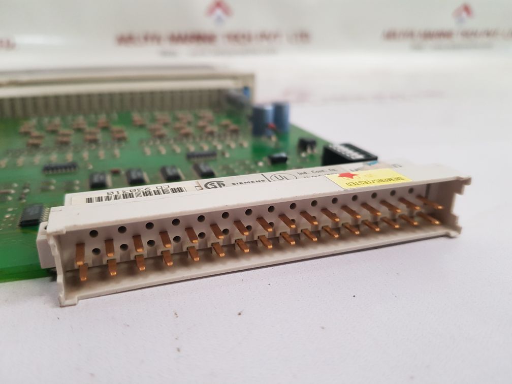 Siemens 6es5430-4ua13 simatic input module
