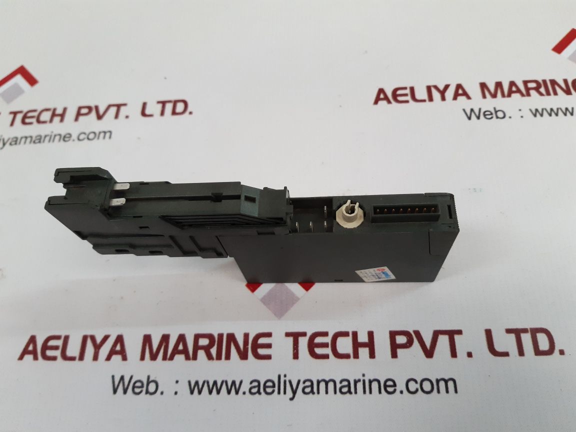 Siemens simatic s7 6es7 132-4hb01-0ab0 output module
