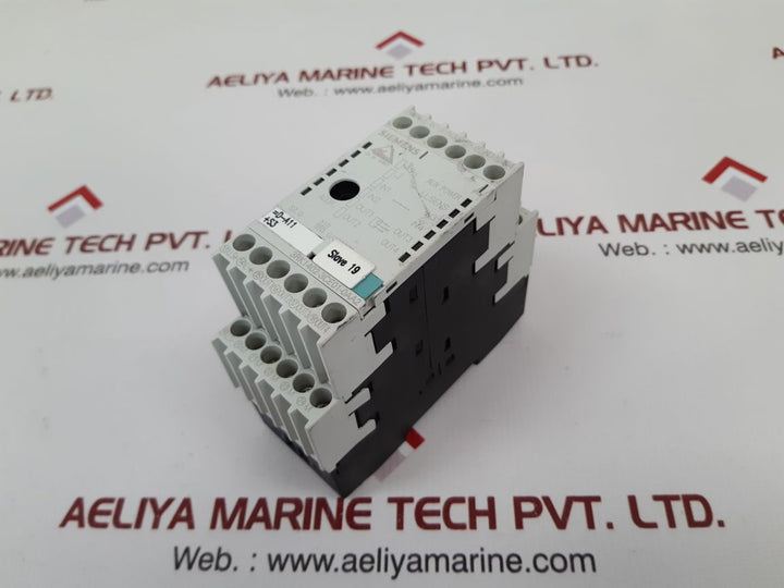 Siemens 3Rk1402-3Ce01-0Aa2 Interface Module