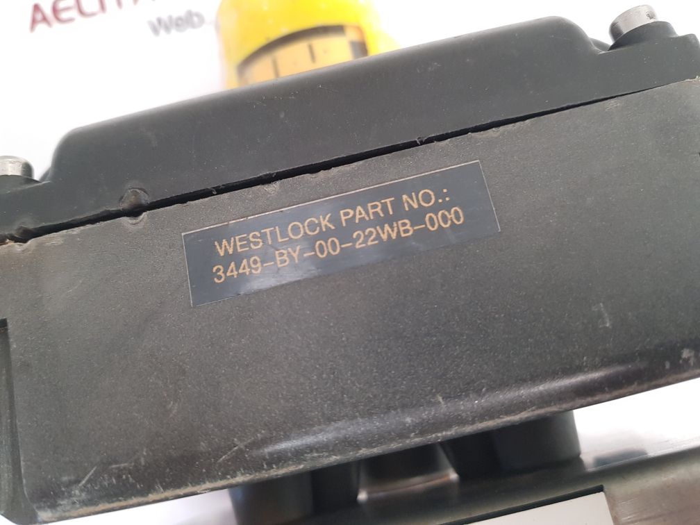 Westlock controls 3449-by-00-22wb-000 beacon position monitor 
